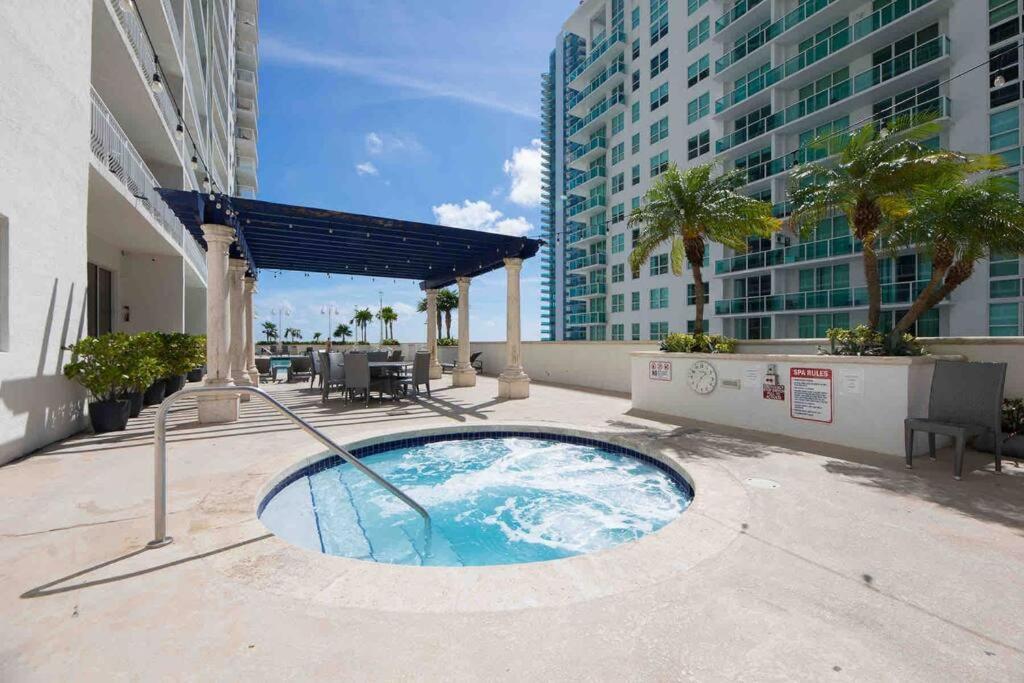 Апартаменты Ocean View Amazing Unit Brickell Майами Экстерьер фото