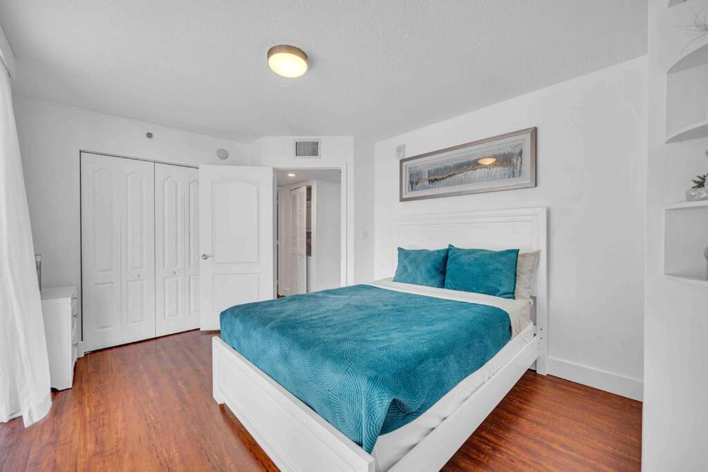 Апартаменты Ocean View Amazing Unit Brickell Майами Экстерьер фото